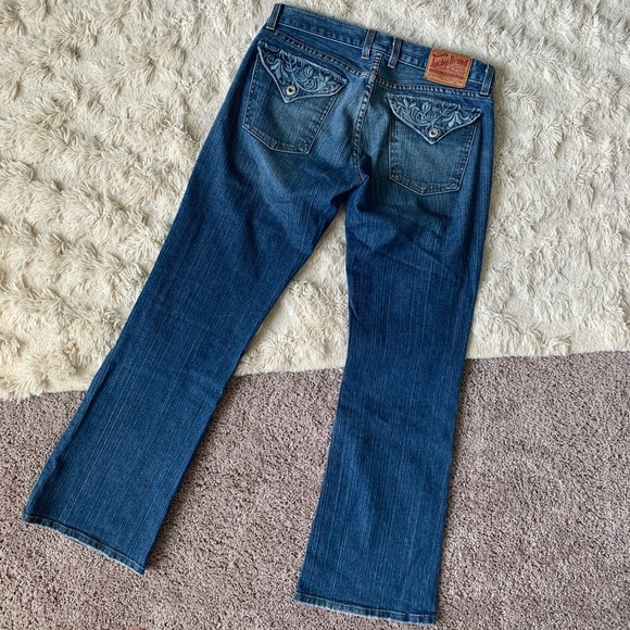 Lucky Brand Debut Flare Jean 8 / 29 - Picture 2 of 6